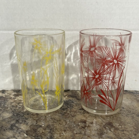 2 Vtg Swanky Swigs Yellow & Red Corn Flower Small Juice Glass Mid Century 3.5" - Picture 1 of 4